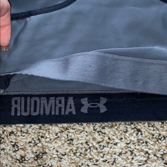 Under Armour Sports Bra - Picture 2 of 2